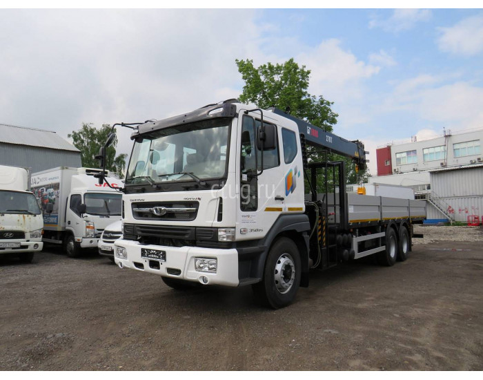 Daewoo Novus с КМУ HIAB 270T